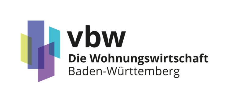 Logo des vbw – Die Wohnungswirtschaft Baden-Württemberg, mit farbigen geometrischen Formen in Blau, Lila und Grün neben dem Schriftzug.